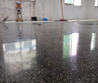 農(nóng)村房子一樓做水磨石，和鋪地板磚相比，真如他們說的要強(qiáng)百倍嗎